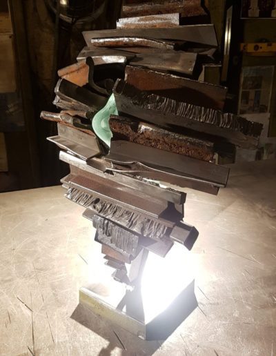 Paul Estier_2020_Gullliver_Sculpture acier et verre